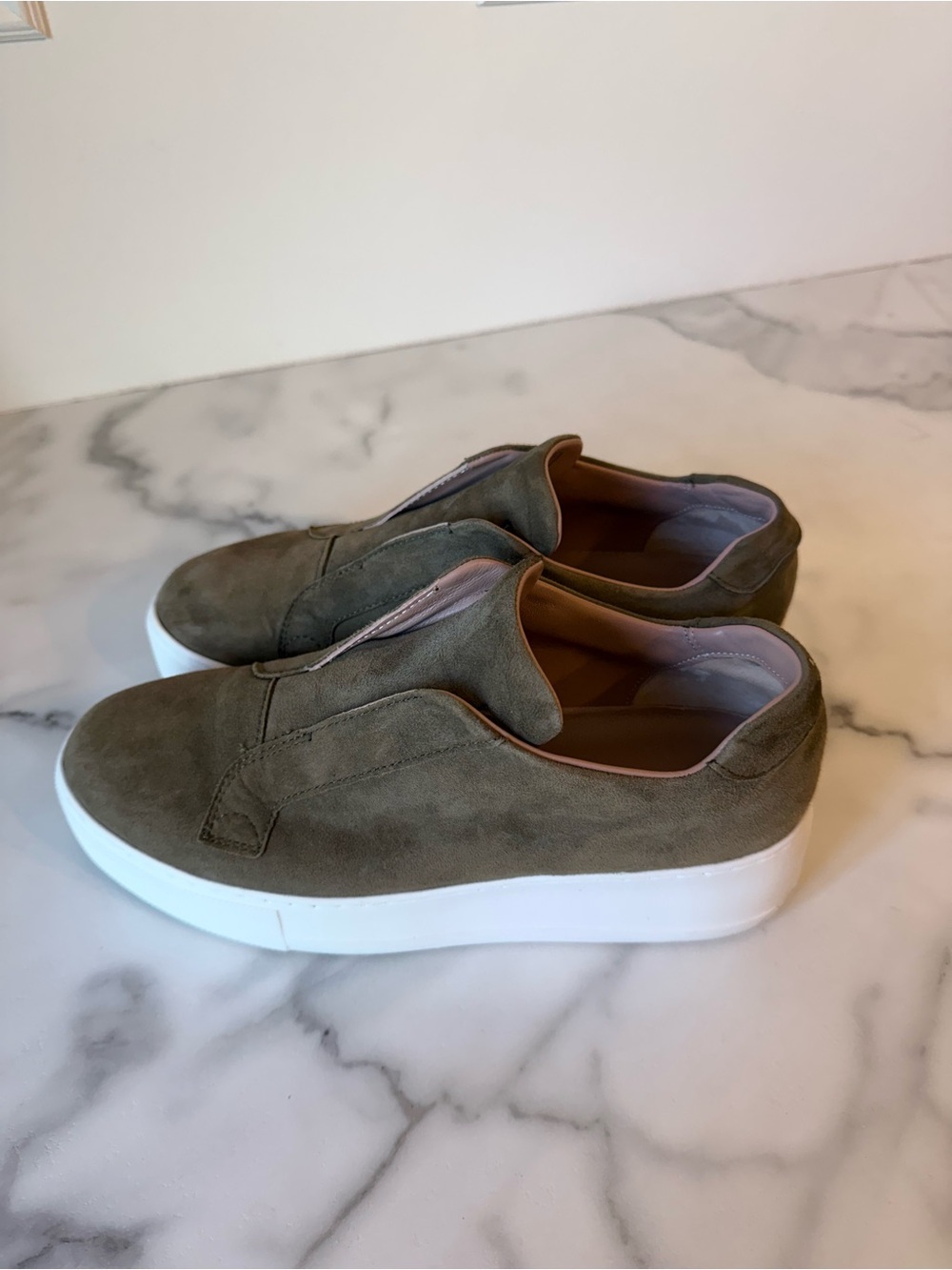 Jane Galland Marie Suede Platform Sneaker Closet Staple Scandi Girl size 9